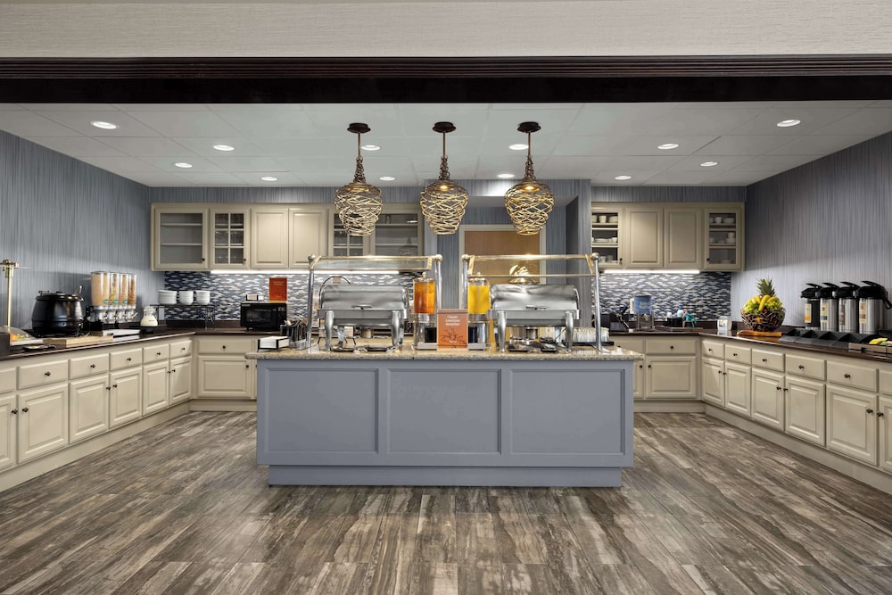 Homewood Suites by Hilton Bakersfield - photo 26