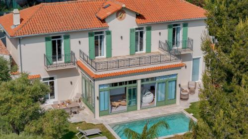 Central Luxurious Property - carbon neutral hotel in Antibes