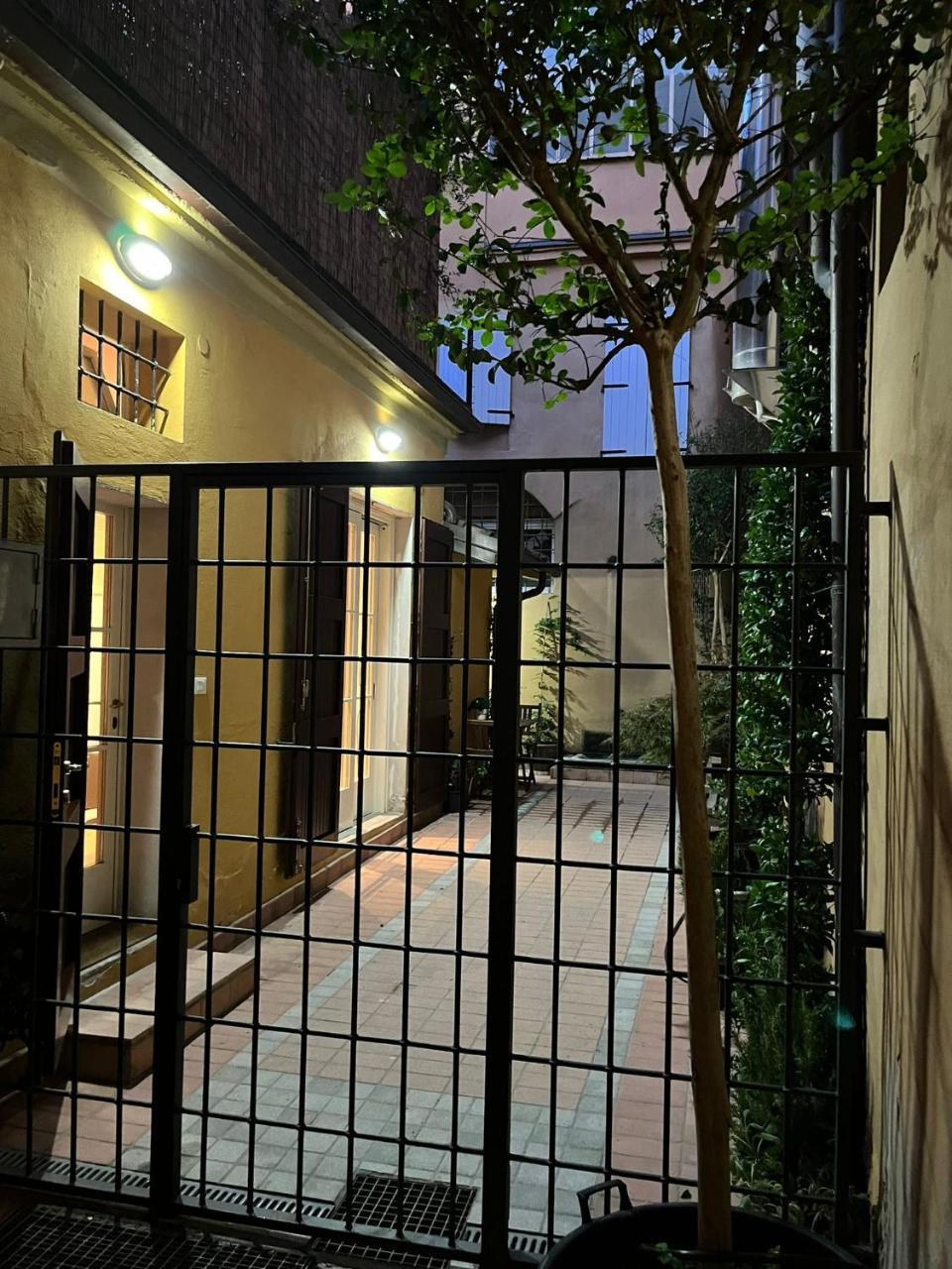 Realkasa Belfiore Apartment — 4-Star Luxury Hotel in Bologna, Italy