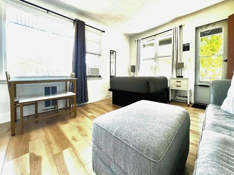 Motel Luzerne - photo 172