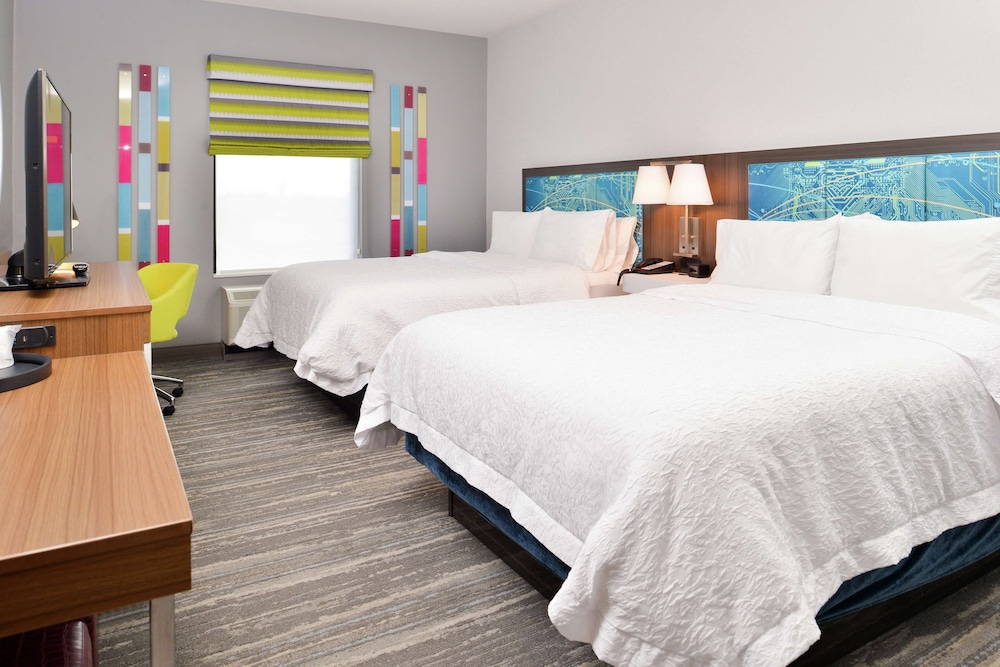 Hampton Inn & Suites St. Paul Oakdale Woodbury - photo 11