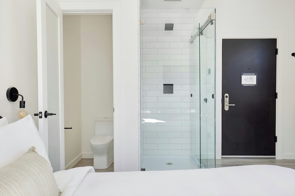 The Boylston Hotel Capitol Hill - photo 8