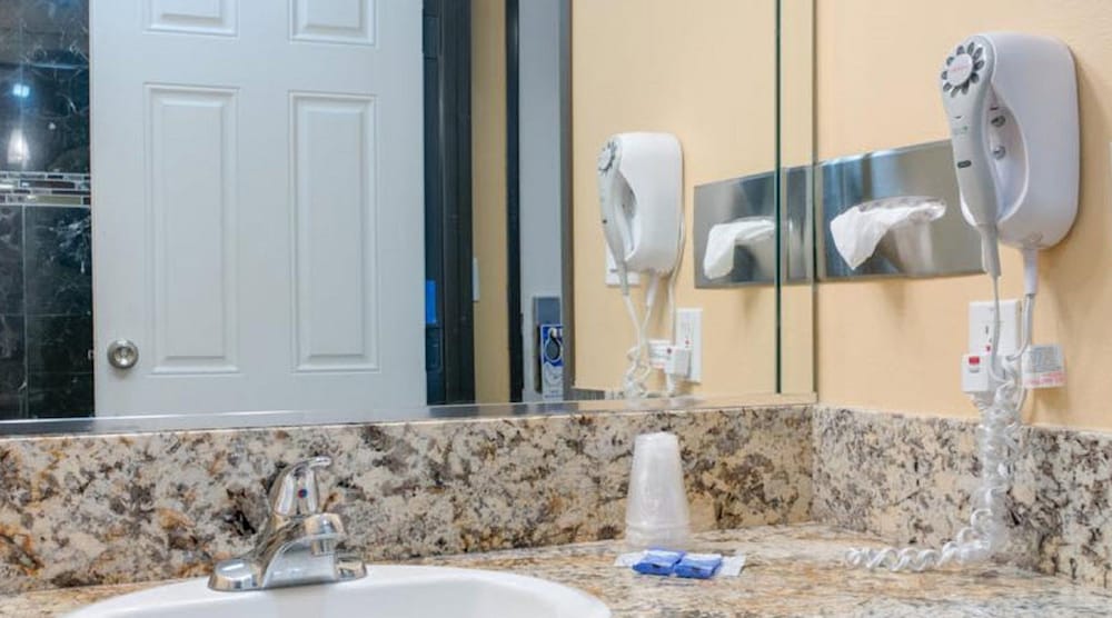 Redondo Beach Inn - photo 9
