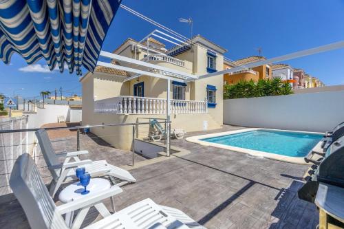 Azul By The Sea — hotel in Villamartin