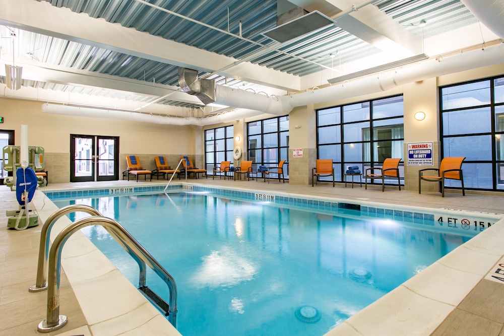 Holiday Inn Hotel & Suites Chattanooga Downtown by IHG - photo 26