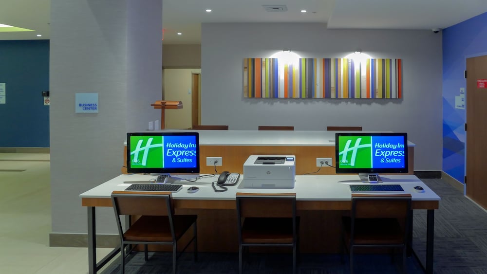 Holiday Inn Express & Suites Miami Airport East by IHG - photo 62