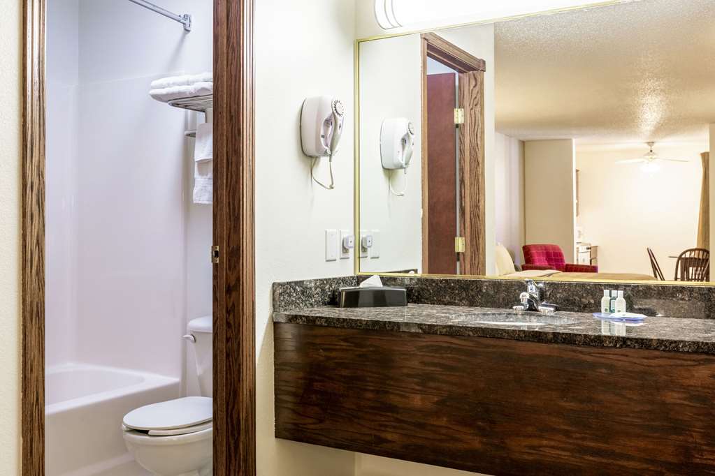 Quality Inn Keystone near Mount Rushmore - photo 24