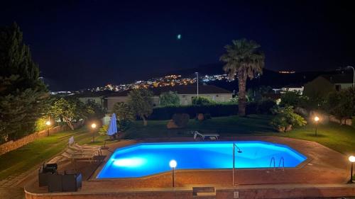 Villa Stefania Exclusive with big private pool and double bathroom — 4-Star Luxury Hotel in Castelsardo, Italy