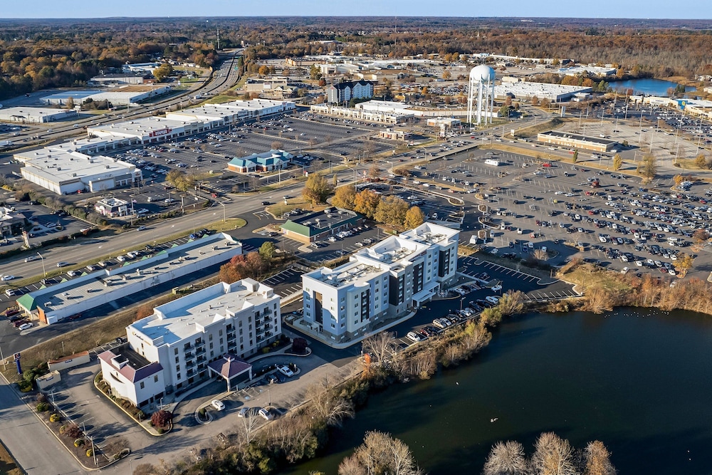TownePlace Suites by Marriott Richmond Colonial Heights - photo 32