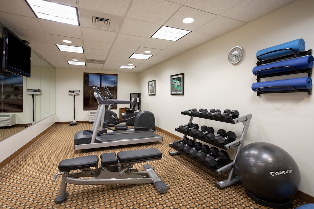 Holiday Inn Express Hotel & Suites Lander by IHG - photo 22