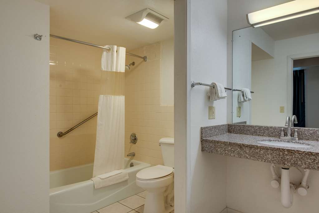 Motel 6 Kingston TN - photo 21