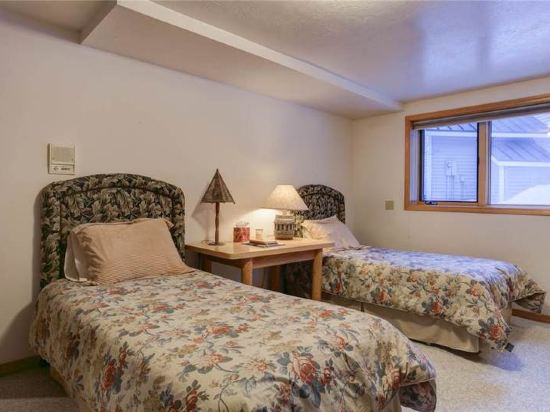 2427 Nansen Court - photo 15