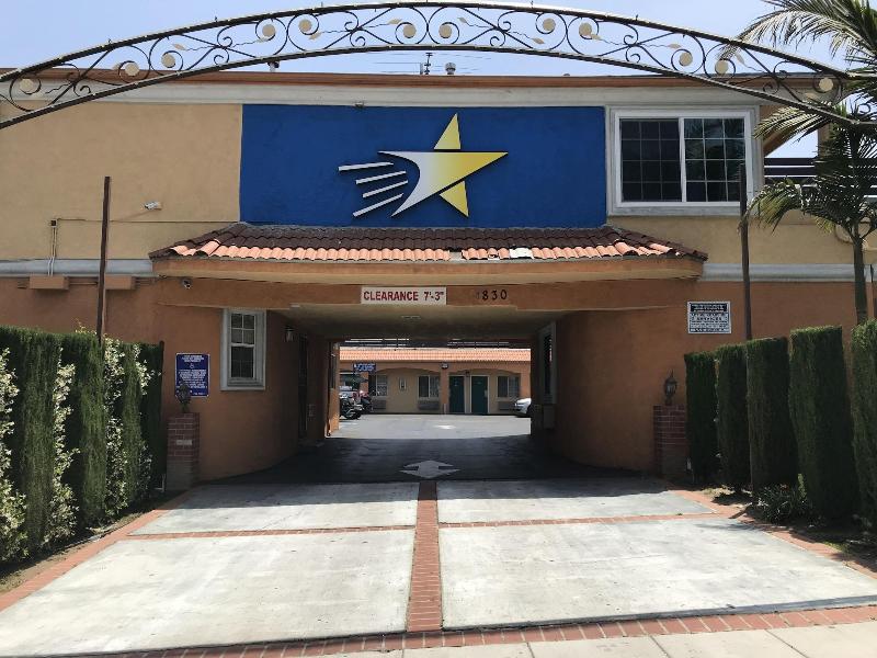 Starlight Inn La Brea - featured photo