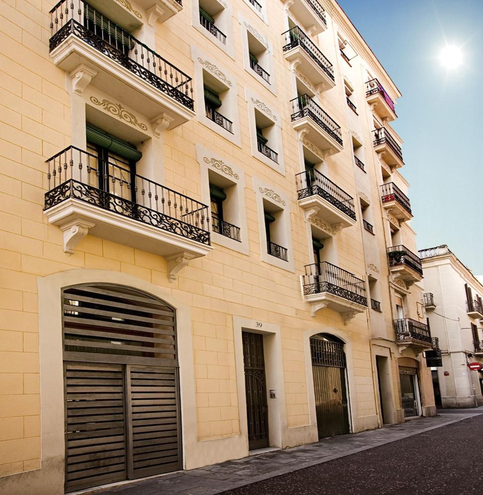 Dream Gracia Apartments — 4-Star Luxury Hotel in Barcelona, Spain