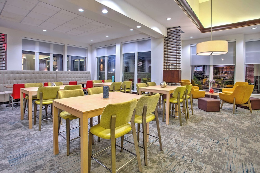Hilton Garden Inn Benton Harbor St. Joseph - photo 29