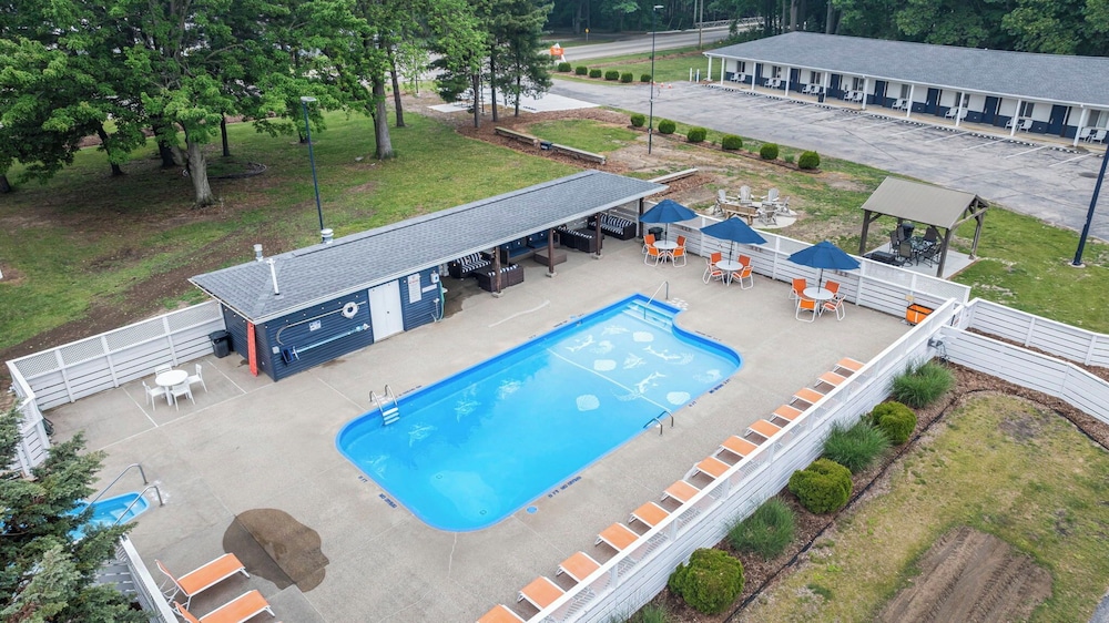 Starlite Resort - last minute hotel in Unknown City