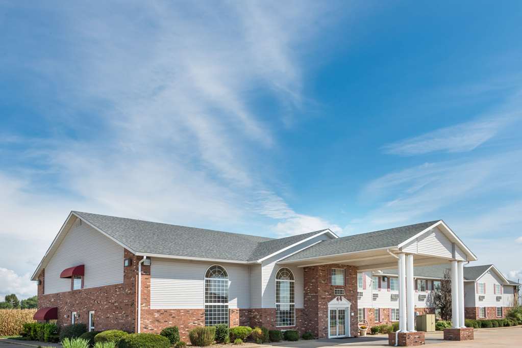 Super 8 by Wyndham Jerseyville - featured photo