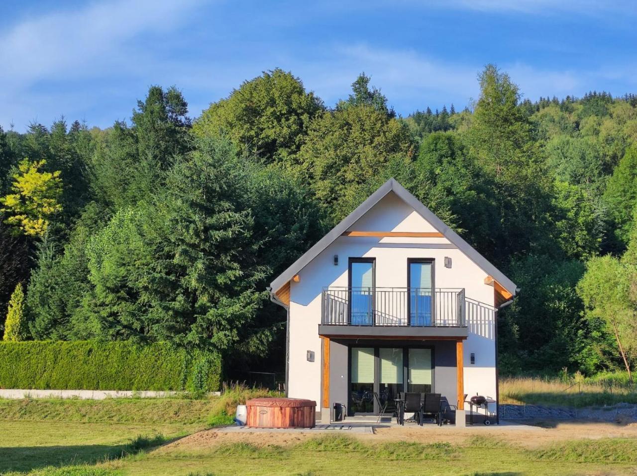 Jelonkowo - carbon neutral hotel in Brenna