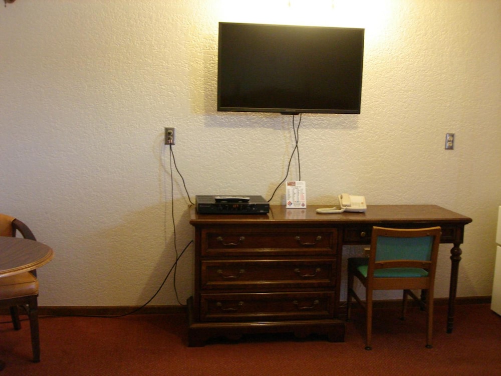 Nevada Inn - photo 12