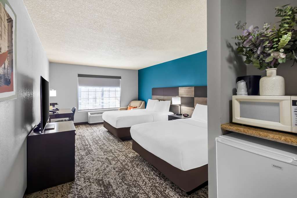 Best Western Fort Wayne Inn & Suites North - photo 10