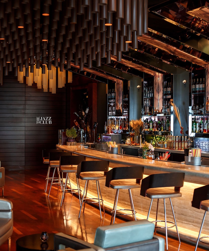 מזון ומשקאות