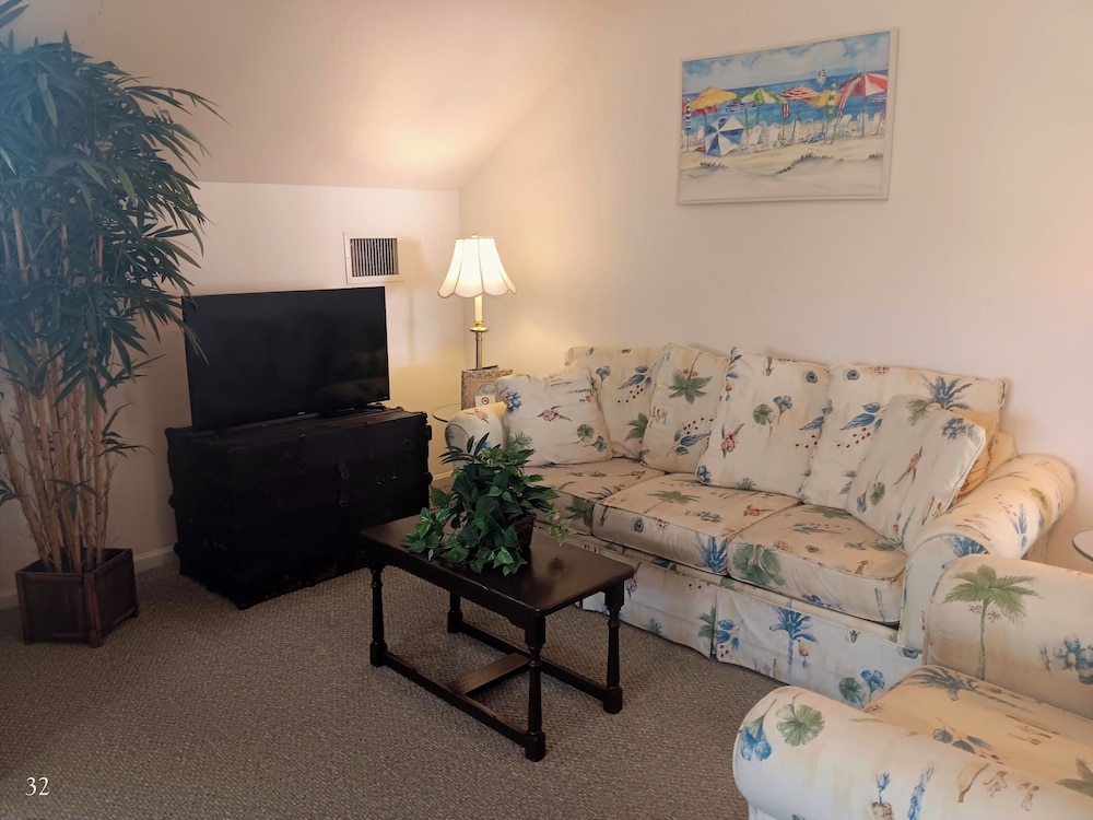 The Cozy Inn - photo 54