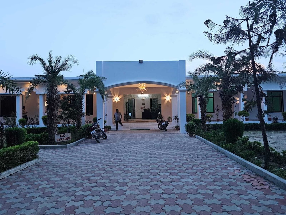 Tiger Tales Resort — Palia Kalan — photo 2
