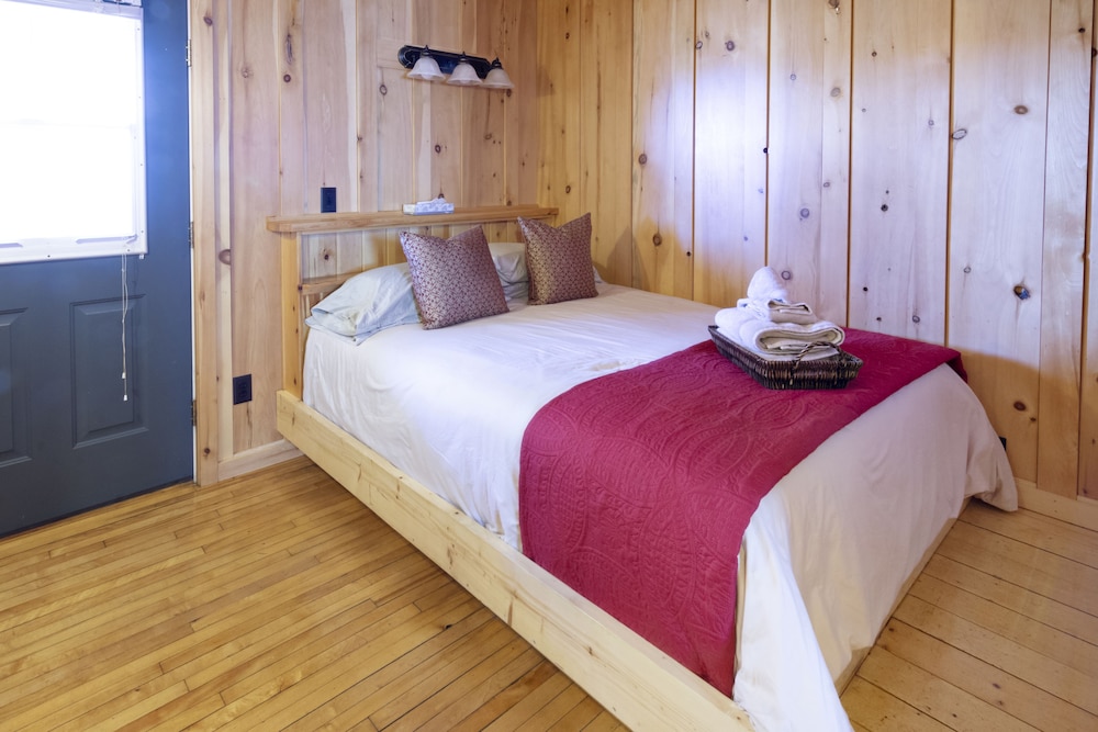 Stay Inn Ely - photo 14