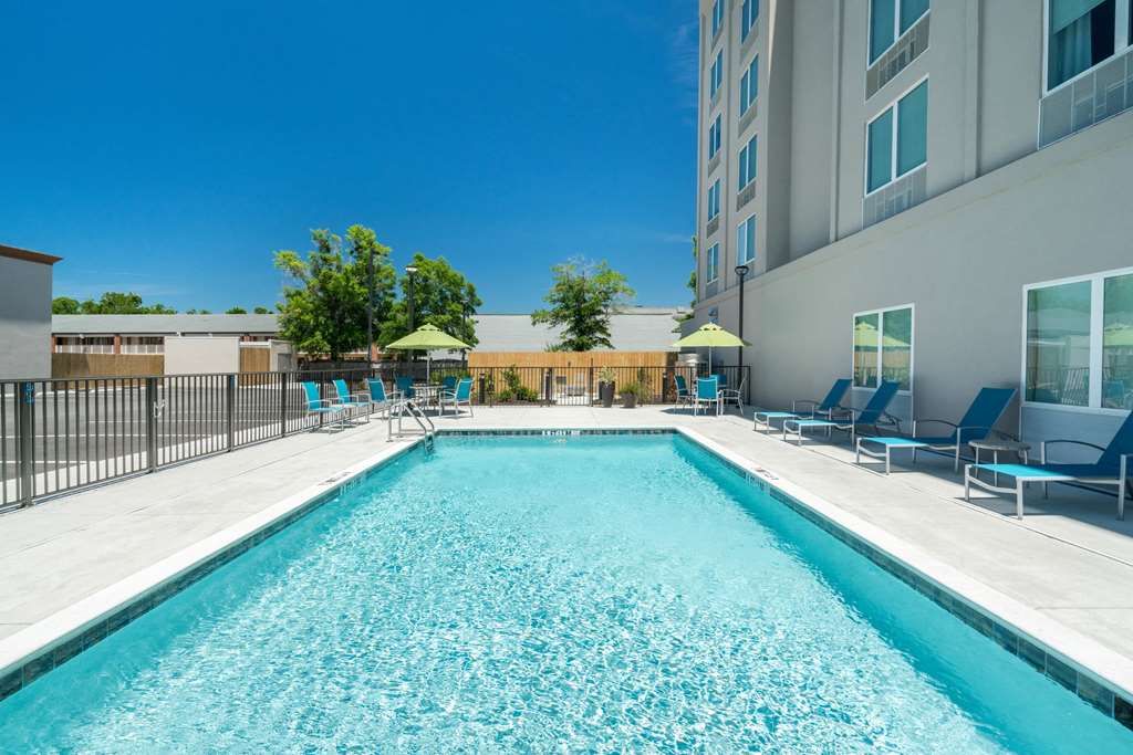 La Quinta Inn & Suites by Wyndham Mobile - photo 18