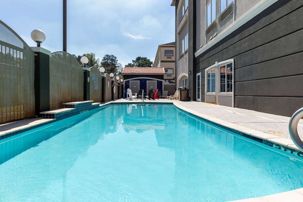 La Quinta Inn & Suites by Wyndham Houston New Caney - photo 8