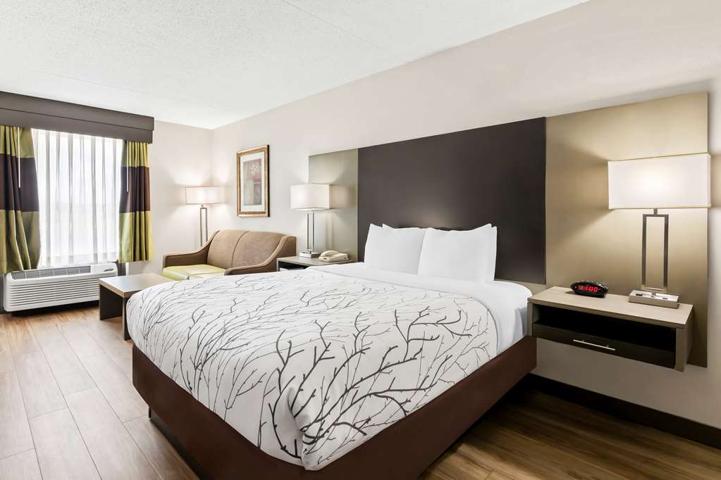 Best Western Fayetteville Inn - photo 7