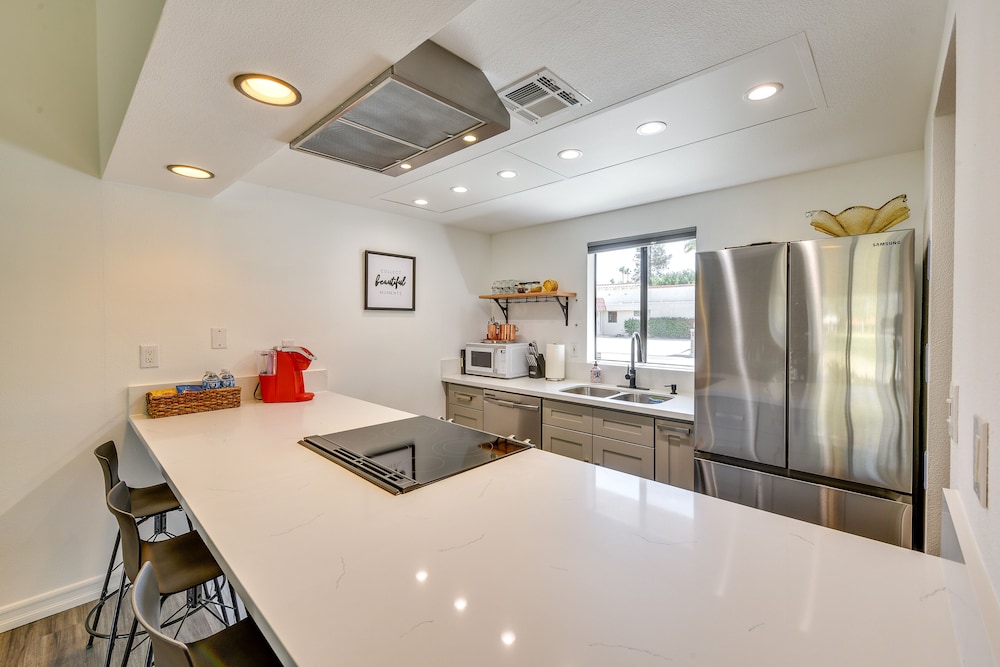Furnished Patio Resort Pools: Palm Desert Condo - photo 21