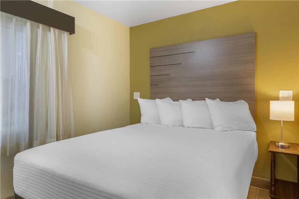 SureStay by Best Western Chambers Petrified Forest - photo 17