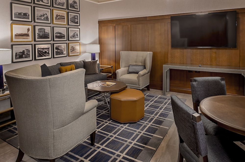 St. Louis Union Station Hotel Curio Collection by Hilton - photo 17