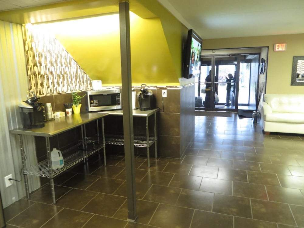 Riverside Suites - photo 53