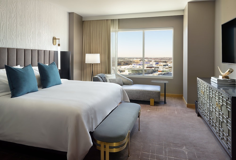 Omni Viking Lakes Hotel - photo 13