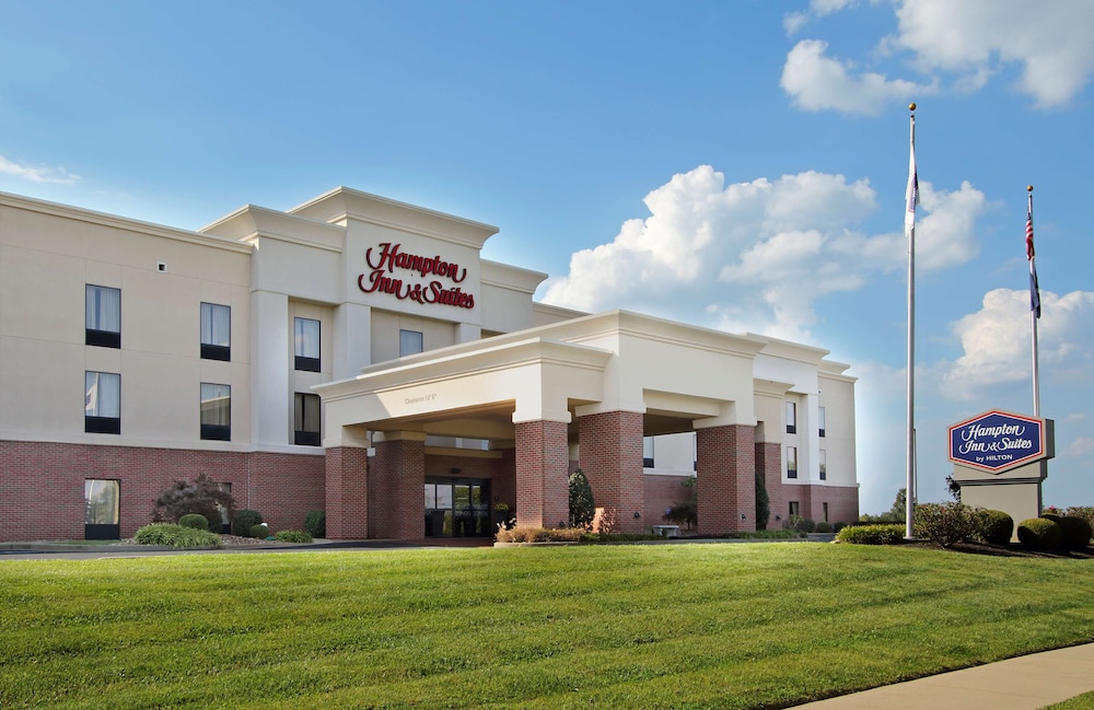 Hampton Inn & Suites Madisonville - photo 44