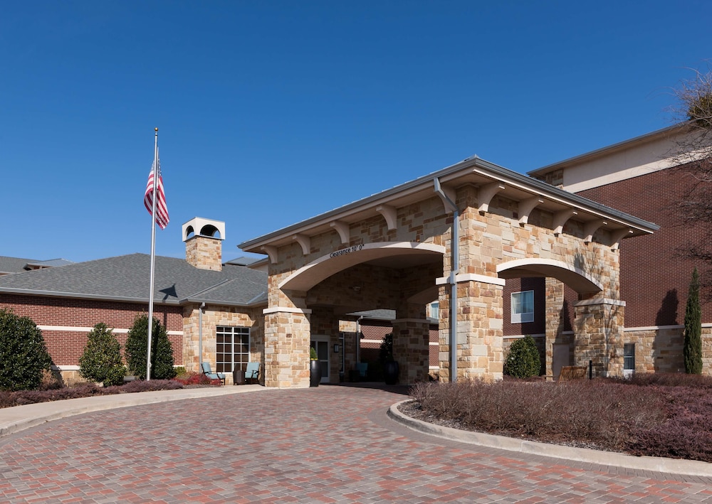Homewood Suites by Hilton Denton - photo 37