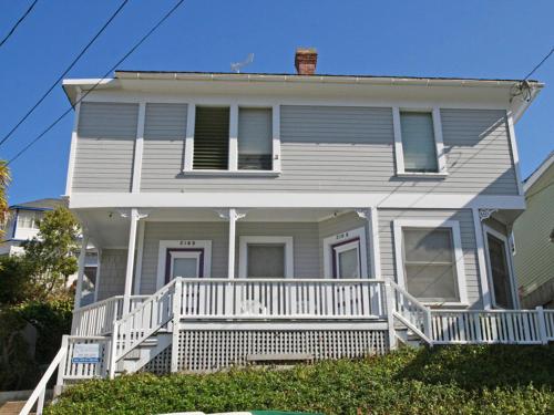 216WB 216 Whittley B in Avalon, United States