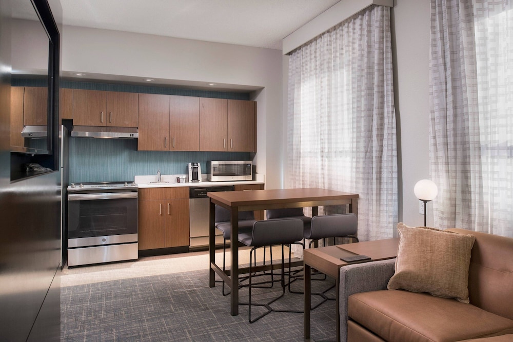 Residence Inn by Marriott Memphis Downtown - photo 12