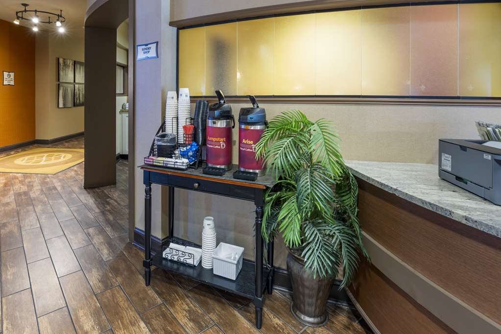 Best Western Plus Tupelo Inn & Suites - photo 5