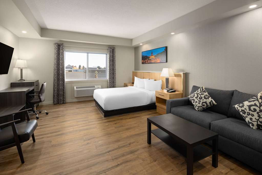Baymont by Wyndham West Edmonton in Edmonton, Canada