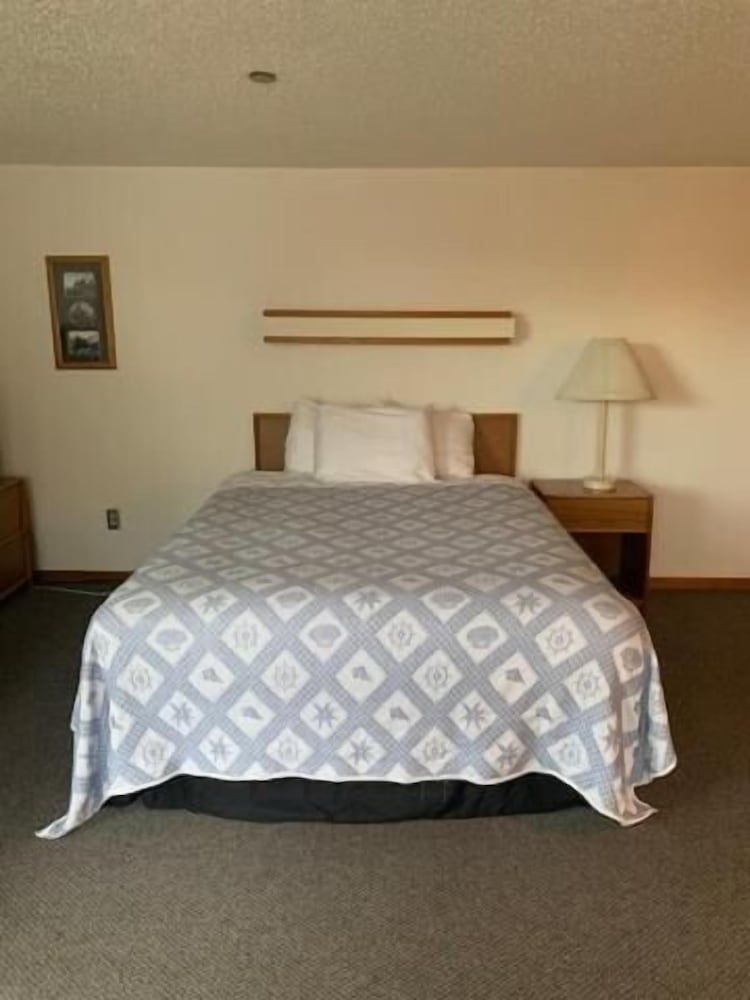 Marina Motel - photo 15