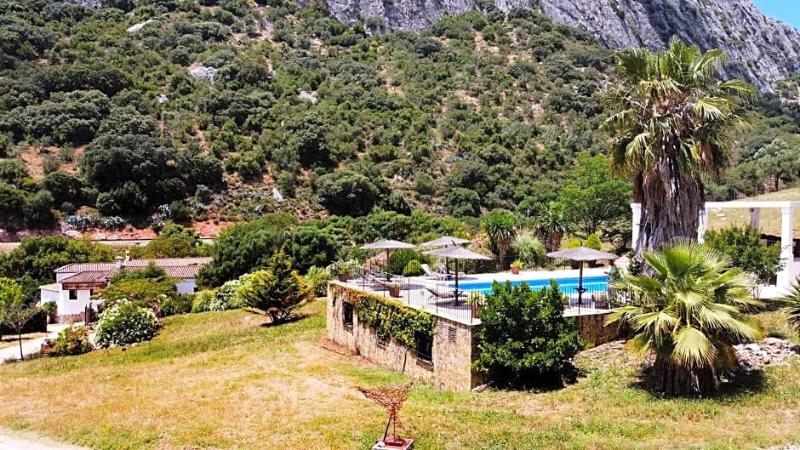 Hotel Molino Cuatro Paradas — hotel in Benaojan