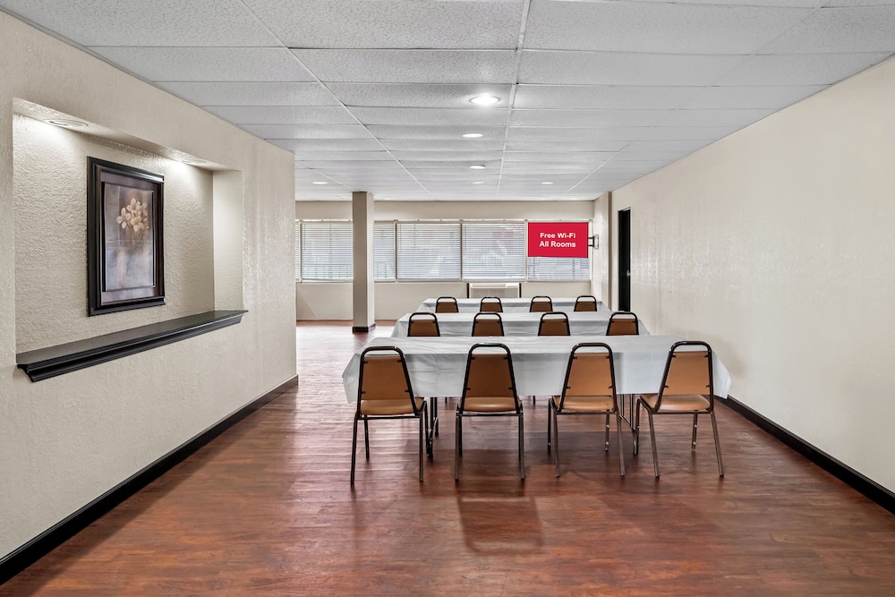 Red Roof Inn Hot Springs - photo 31