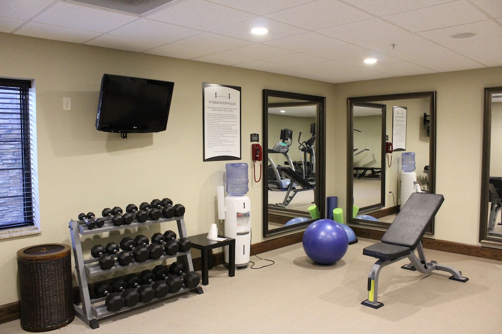 Staybridge Suites Lincoln Northeast by IHG - photo 17