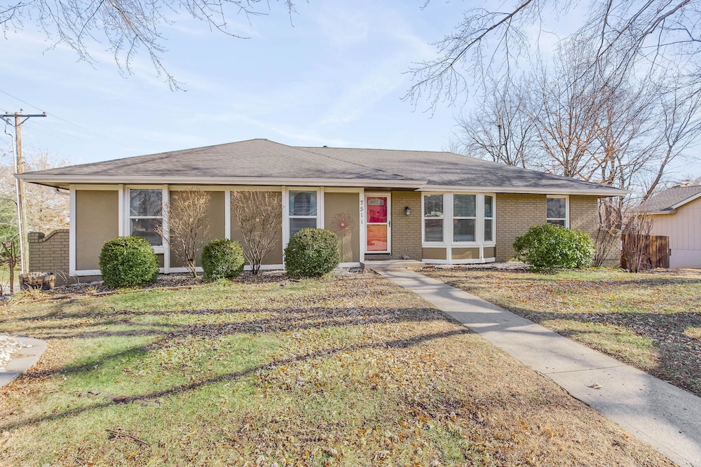 Becky & Marvels 420 Stay - photo 15