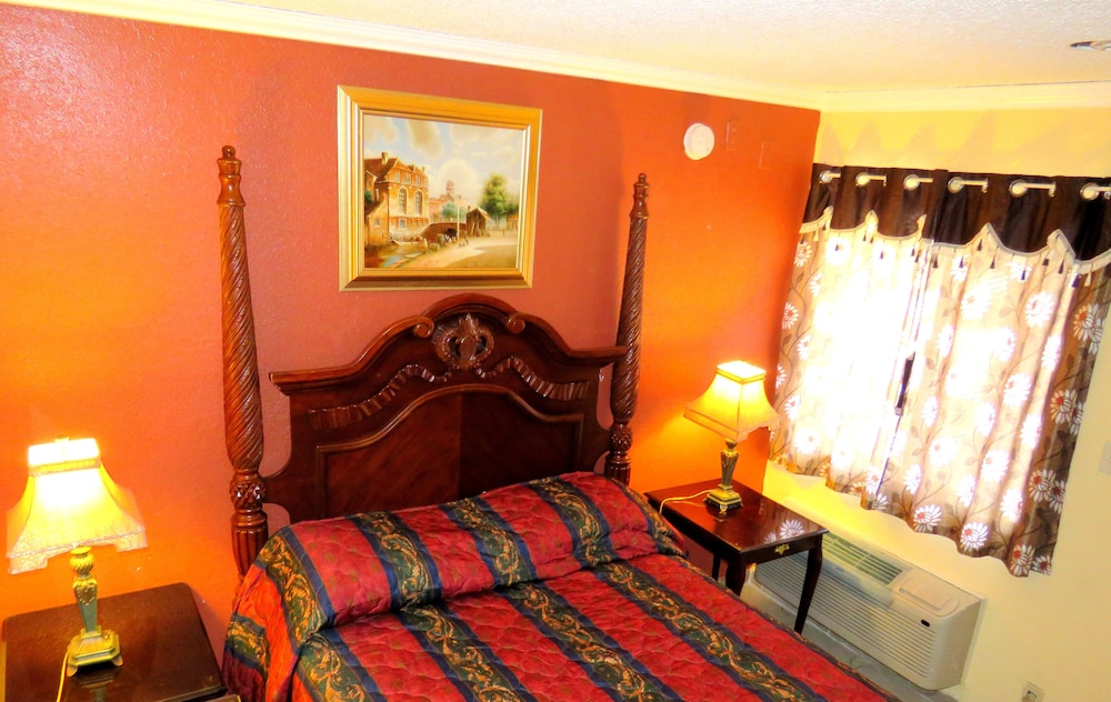 Central Inn Motel - photo 5