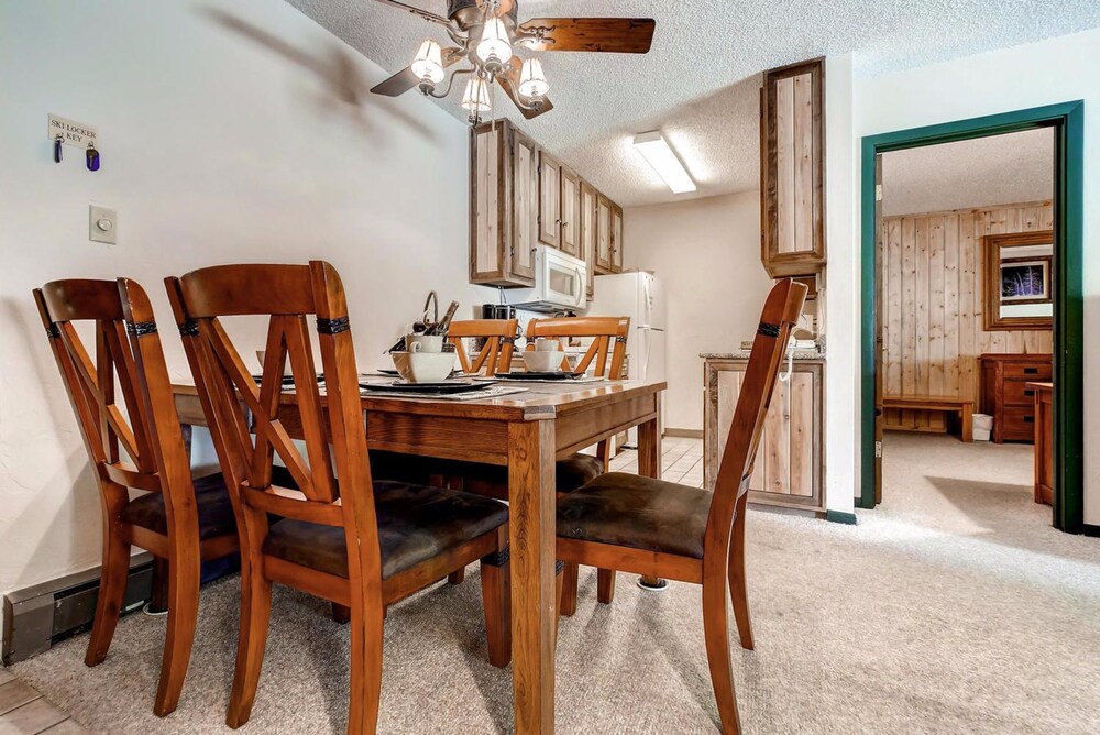 Ski Inn Condominiums by Resort Lodging Company - photo 35