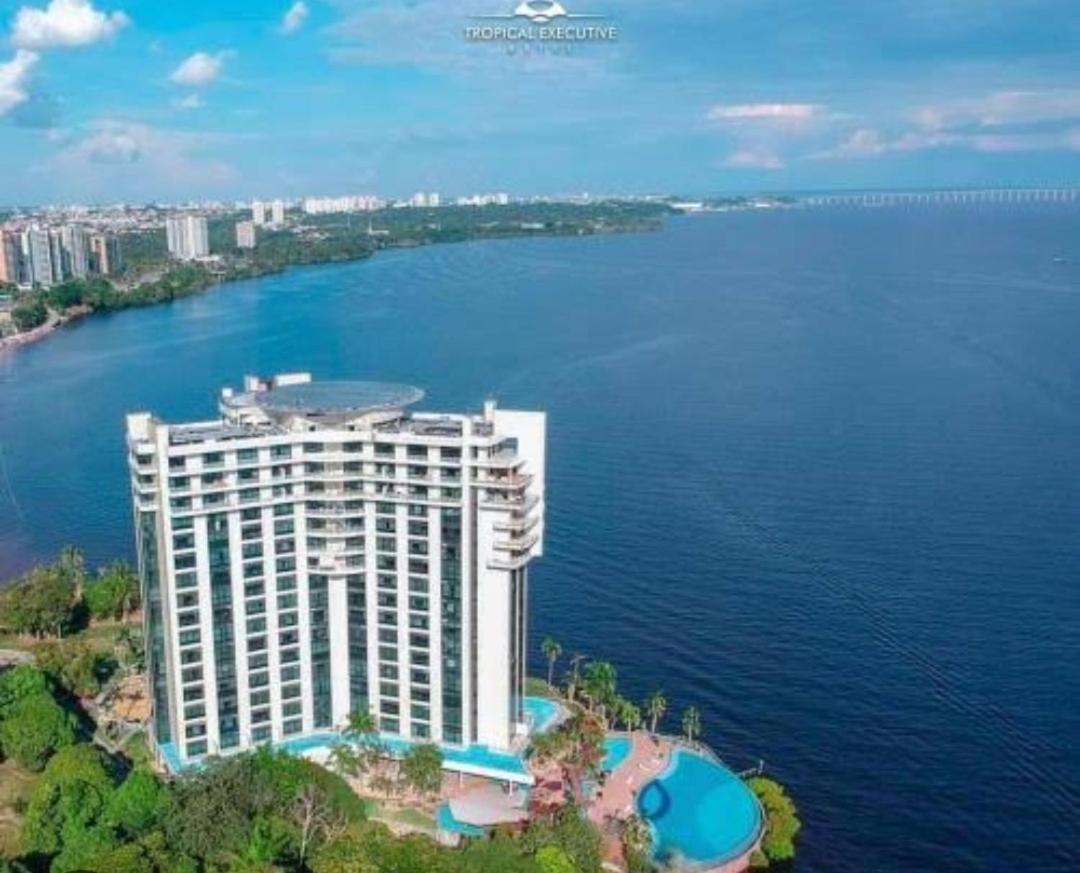 Flat Hotel Tropical Executive Praia Ponta Negra in Manaus, Brasil